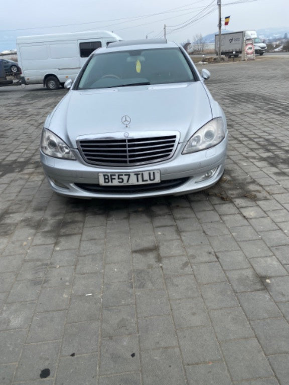 Dezmembram Mercedes W221 S320 d Long An 2007