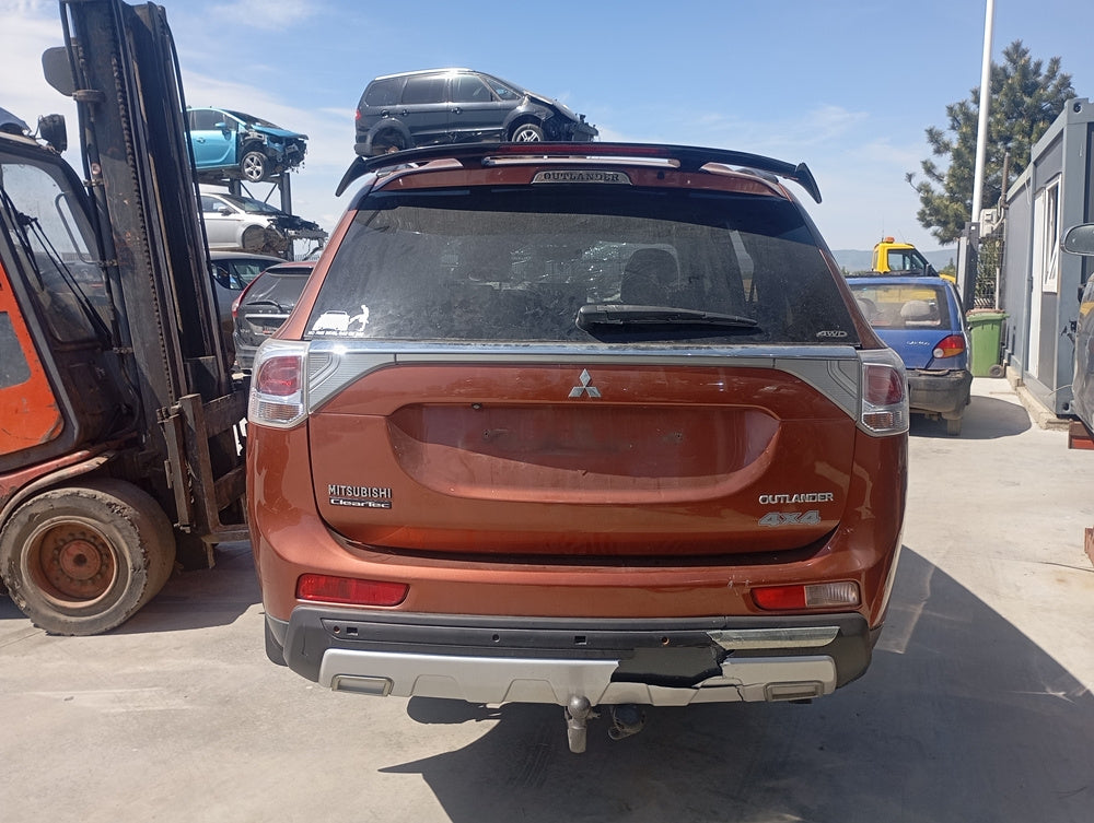 DEZMEMBRAM MITSUBISHI OUTLANDER 2.3 DIESEL ,AN 2012-2015 !