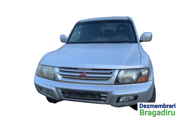 Dezmembram Mitsubishi Pajero 3 [1999 - 2003] SUV 5-usi 3.2 DI-D AT (165 hp) Cod motor 4M41