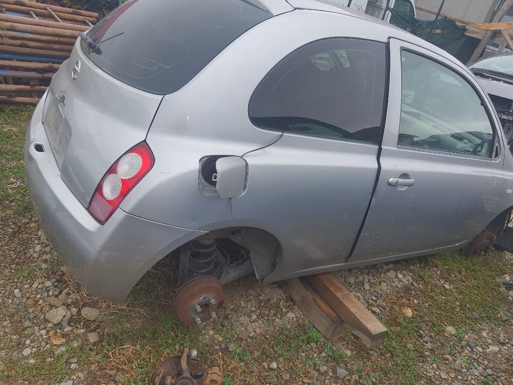 Dezmembram nissan micra 1.4 benzina an 2006