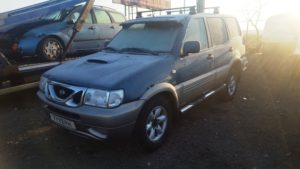 Dezmembram Nissan Terrano 2 - 2000 - 2.7diesel