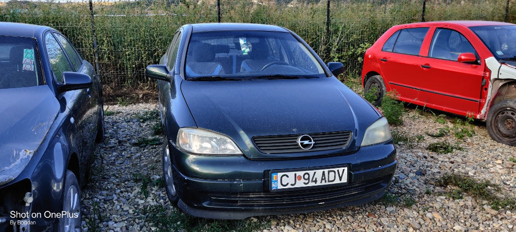 Dezmembram Opel Astra G Hatchback