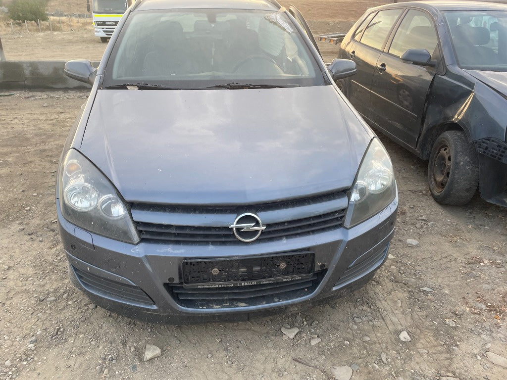 Dezmembram Opel Astra H break z17dth