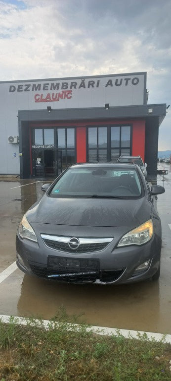 Dezmembram Opel Astra J 1.4 T A14NET