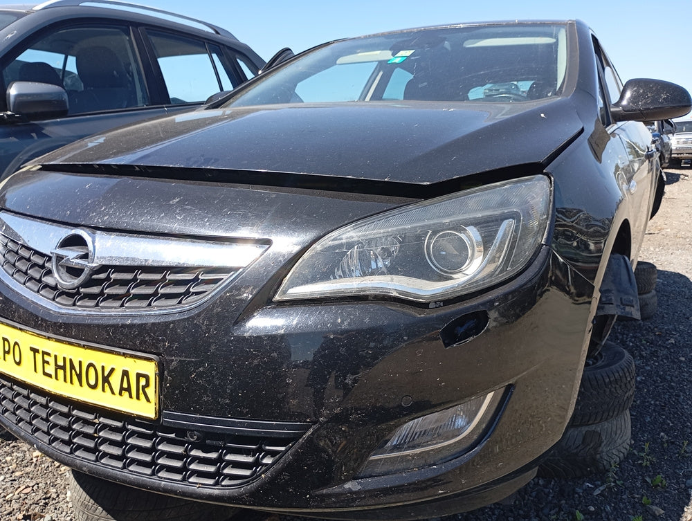 DEZMEMBRAM OPEL ASTRA J , 1.7 CDTI , AN 2010-2014 !