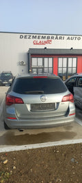 Dezmembram Opel Astra J 2.0 CDTi A20DTH cutie automata AF22