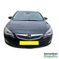 Dezmembram Opel Astra J [2009 - 2012] Hatchback 5-usi 1.6 CDTI MT (136 hp)