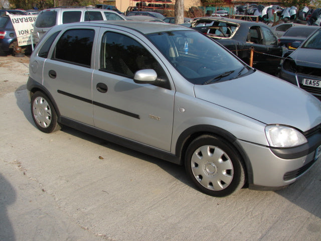 Dezmembram Opel Corsa C [2000 - 2003] Hatchback 5-usi 1.7 DTI MT (75 hp) C (F08 F68)