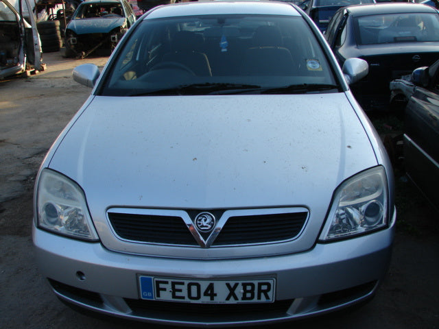 Dezmembram Opel Vectra C [2002 - 2005] Liftback 5-usi 2.0 DTI MT (101 hp)