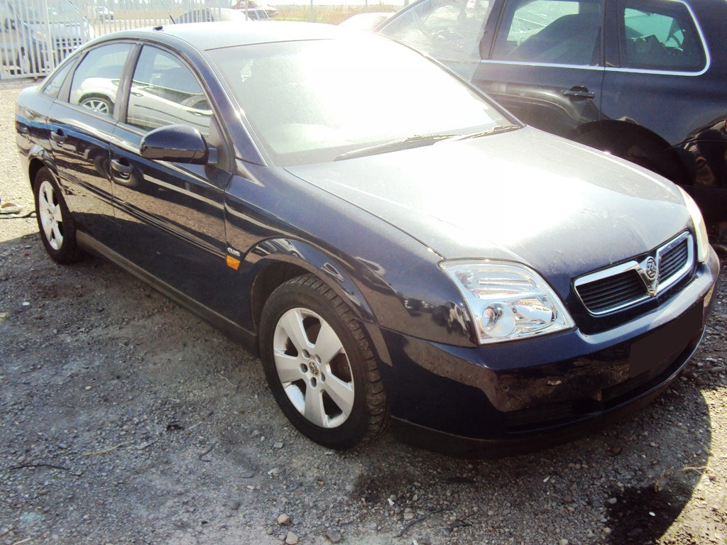 Dezmembram Opel Vectra C - 2003 - 1.8benzina