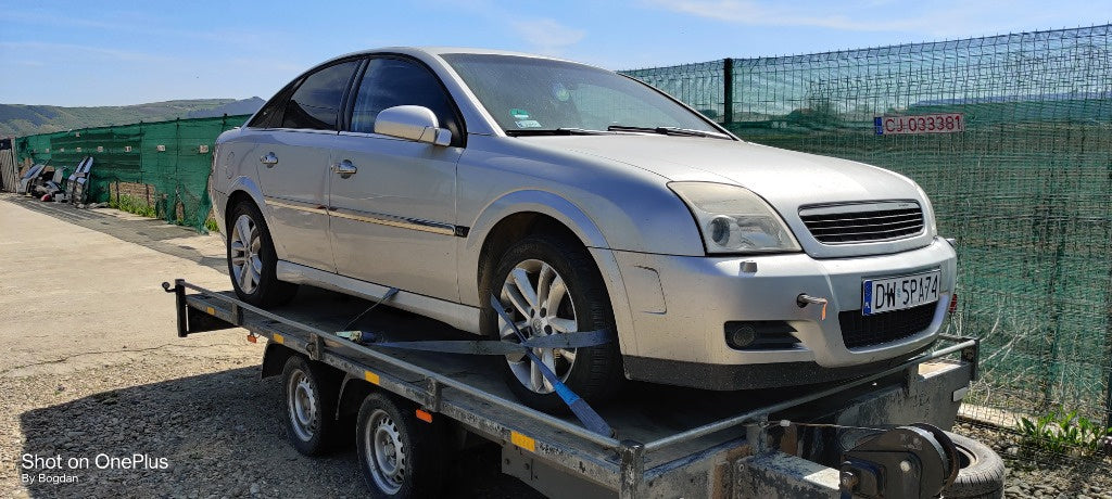 Dezmembram Opel Vectra C GTS
