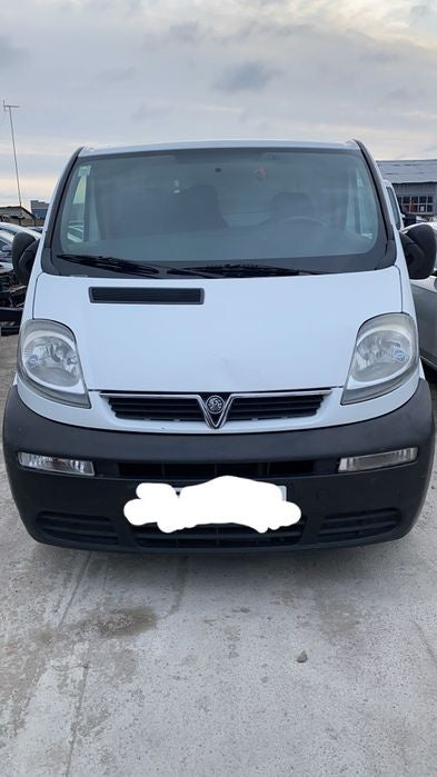 Dezmembram opel vivaro 1.9 diesel an 2007 cutie manuala 6 trepte