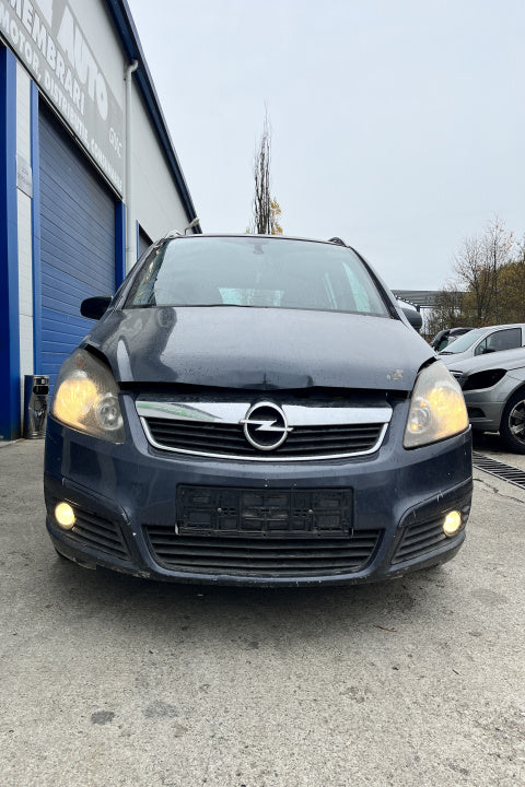 Dezmembram Opel Zafira B [2005 - 2010]