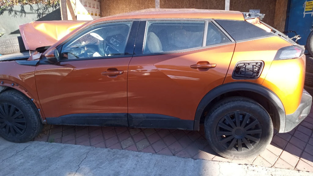 DEZMEMBRAM PEUGEOT 2008 1.2 TB AN FABRICATIE 2021