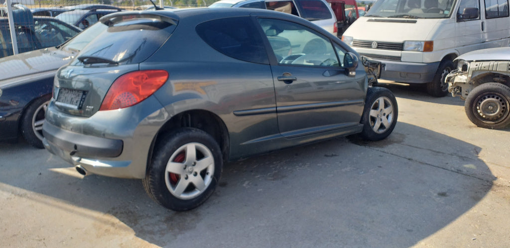 Dezmembram Peugeot 207, 1.4 B cod. motor 8FS, an fabricatie 2007