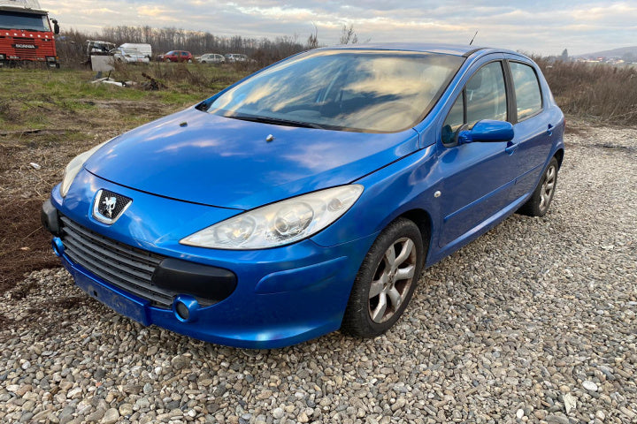 Dezmembram Peugeot 307 [facelift] [2005 - 2008] Hatchback 5-usi 1.6 MT (110 hp)