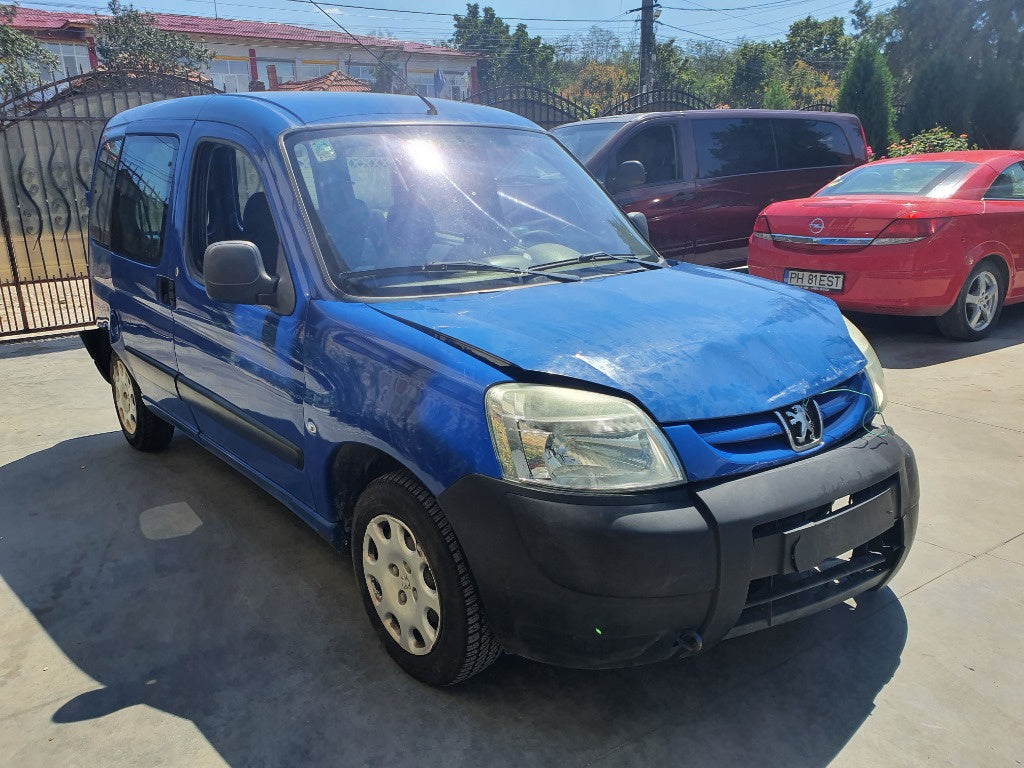 Dezmembram Peugeot Partner 1.6 HDI