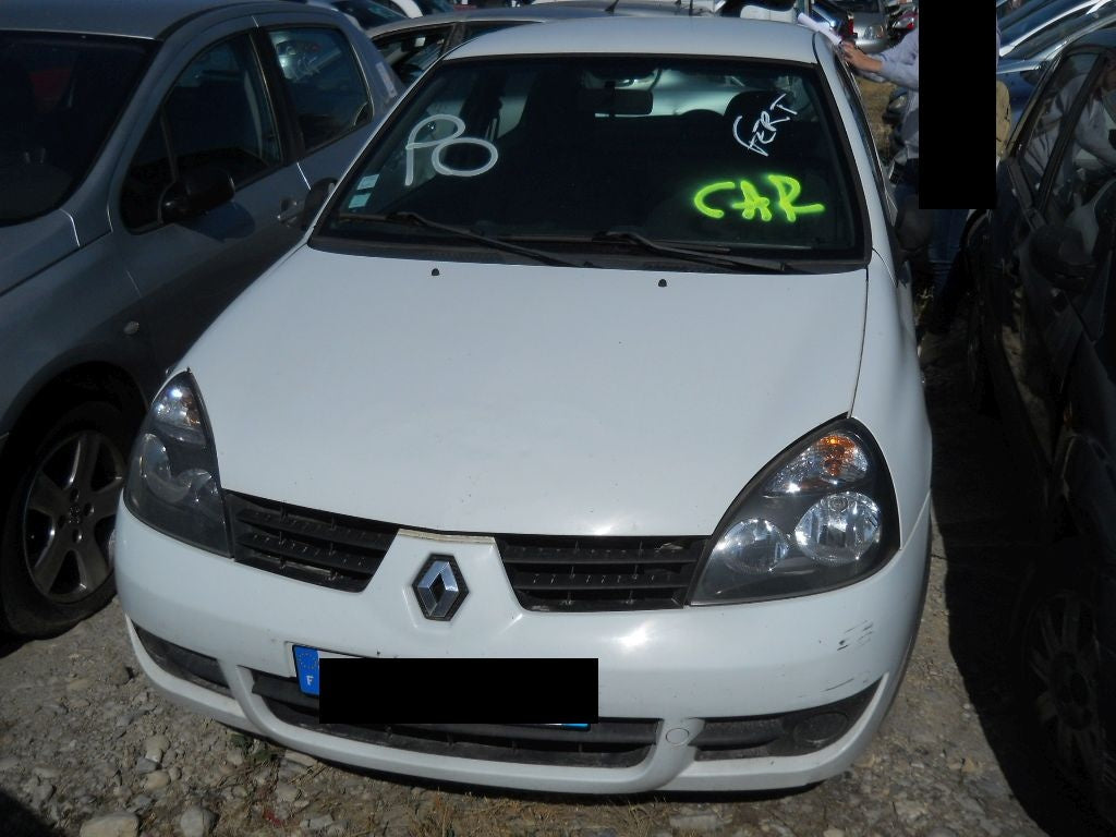 DEZMEMBRAM RENAULT CLIO 2 2009 1.5 DIESEL COD MOTOR K9K740 CARSERO SECOND HAND