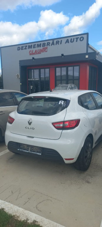 Dezmembram Renault Clio IV 1.2 D4F 740 cod cutie JH3 367