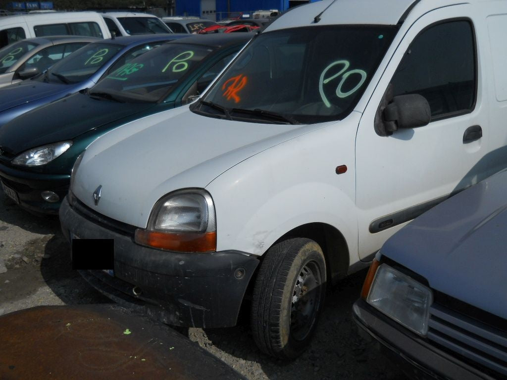 DEZMEMBRAM RENAULT KANGOO 2000 1.9 DIESEL COD MOTOR F8Q662 CARSERO SECOND HAND