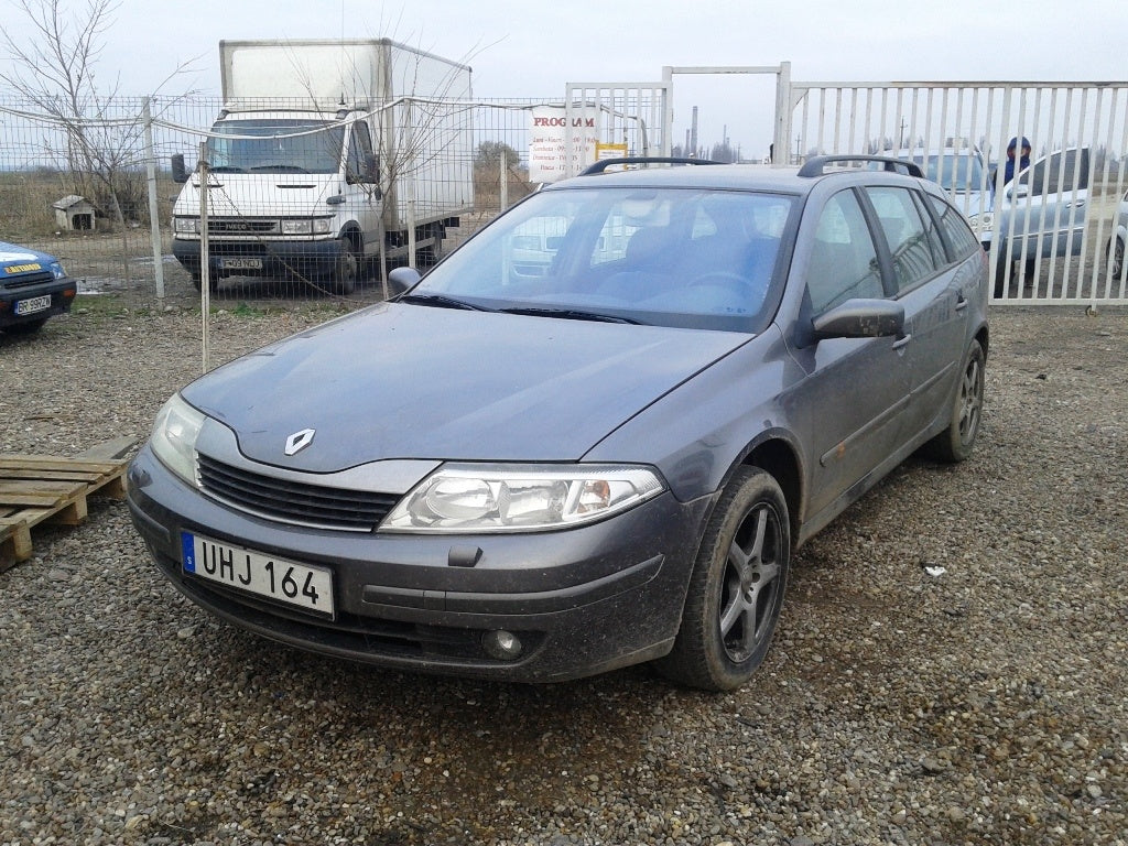 Dezmembram Renault Laguna 2 - BREAK - 2004 - 2.0benzina TURBO