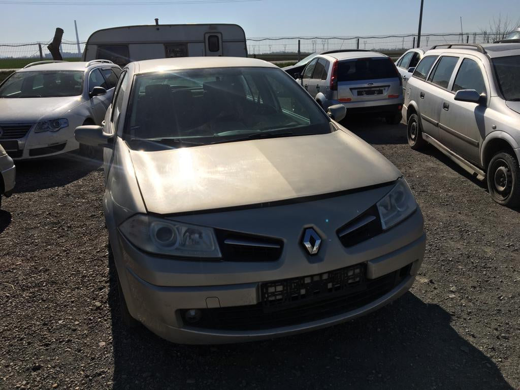 Dezmembram- Renault Megane 2 Berlina 1.5Diesel, Tip-K9K724 2007