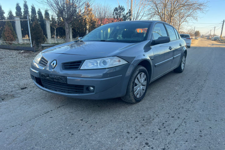 Dezmembram Renault Megane 2 [facelift] [2006 - 2012] Sedan 1.4 MT (100 hp)