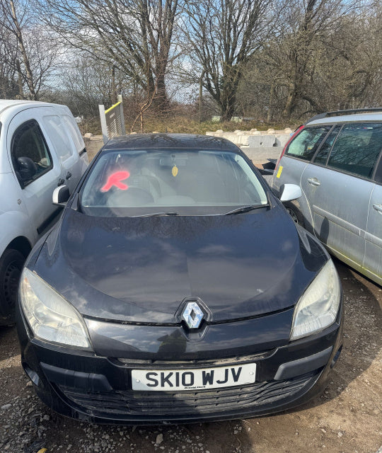 Dezmembram Renault Megane 3 [2008 - 2014] Hatchback 3-usi 1.5 dCi MT (110 hp)