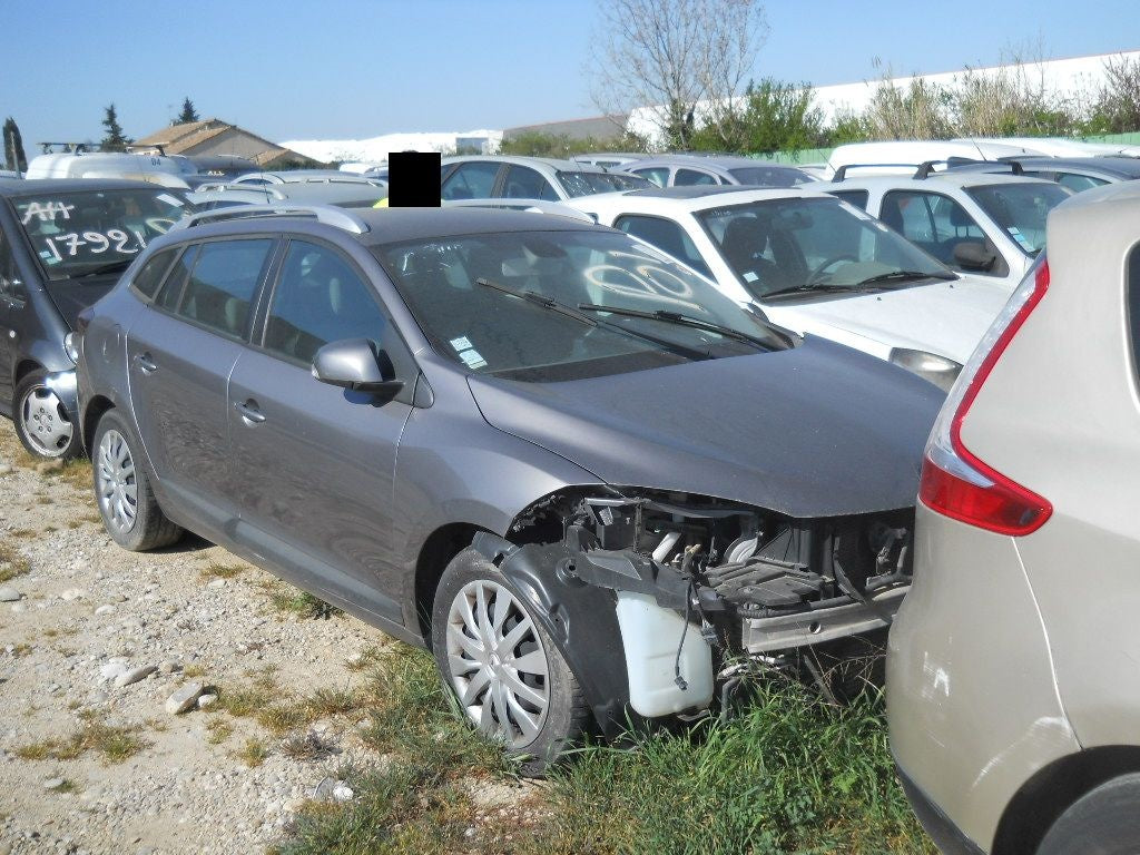DEZMEMBRAM RENAULT MEGANE 3 2010 BREAK 1.9DCI F9Q872 CARSERO SECOND HAND