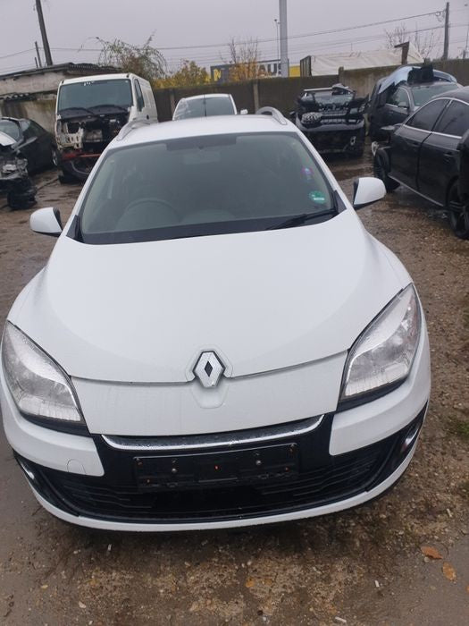 Dezmembram Renault megane 3 break 1.5 dci euro 5 110cp k9k