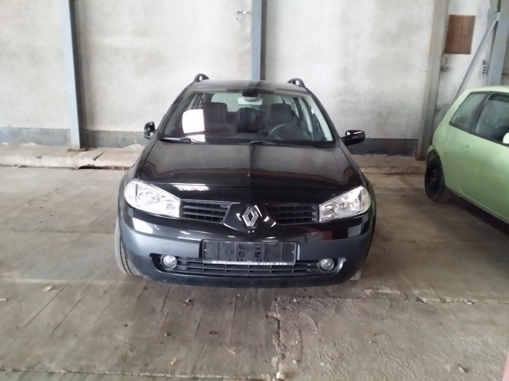 Dezmembram renault megane combi 1.5dci