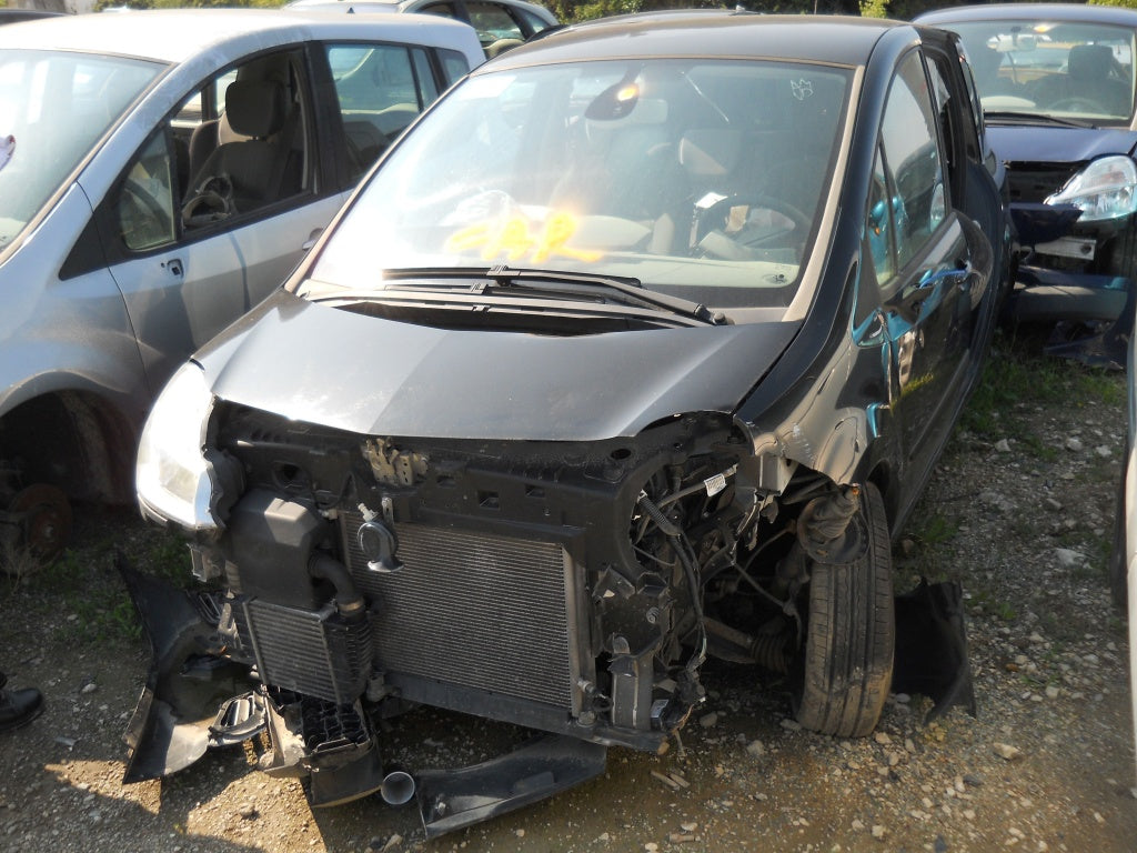 DEZMEMBRAM RENAULT MODUS 2008 1.5 DCI CARSERO SECOND HAND BACAU