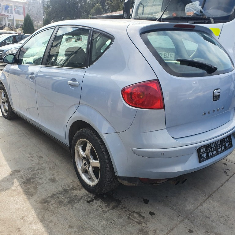 Dezmembram Seat Altea an fabr 2006 1,9 BKC