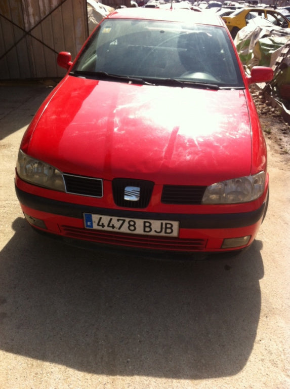 Dezmembram Seat Cordoba [facelift] [1999 - 2003] Coupe 1.9 TDi MT (90 hp) (6K2)