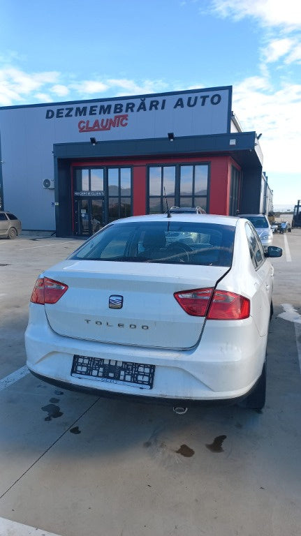 Dezmembram Seat Toledo 1.6 TDI CAYC cod cutie MZM