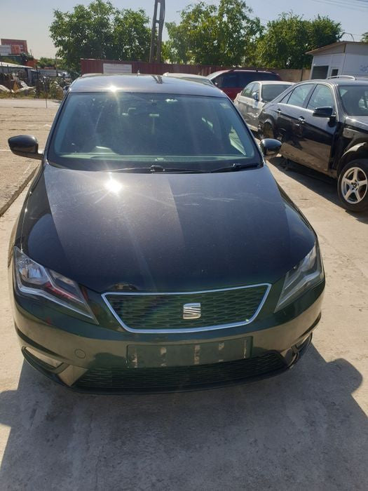 Dezmembram Seat toledo an 2015 1.6 tdi cod cay-c manual 5+1 trepte mzl