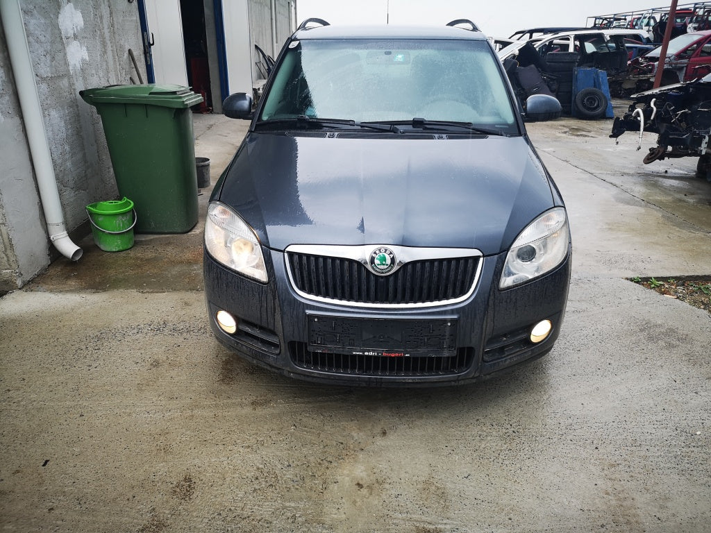 Dezmembram skoda fabia 2 combi 1.4tdi