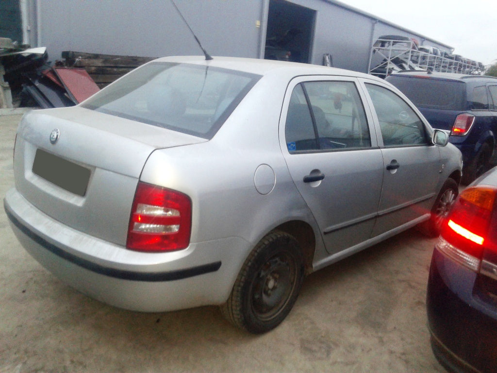 Dezmembram Skoda Fabia - 2002 - 1.9d - berlina