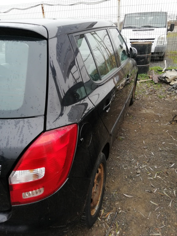 Dezmembram- Skoda Fabia 2010 1.2 Benzina 44KW