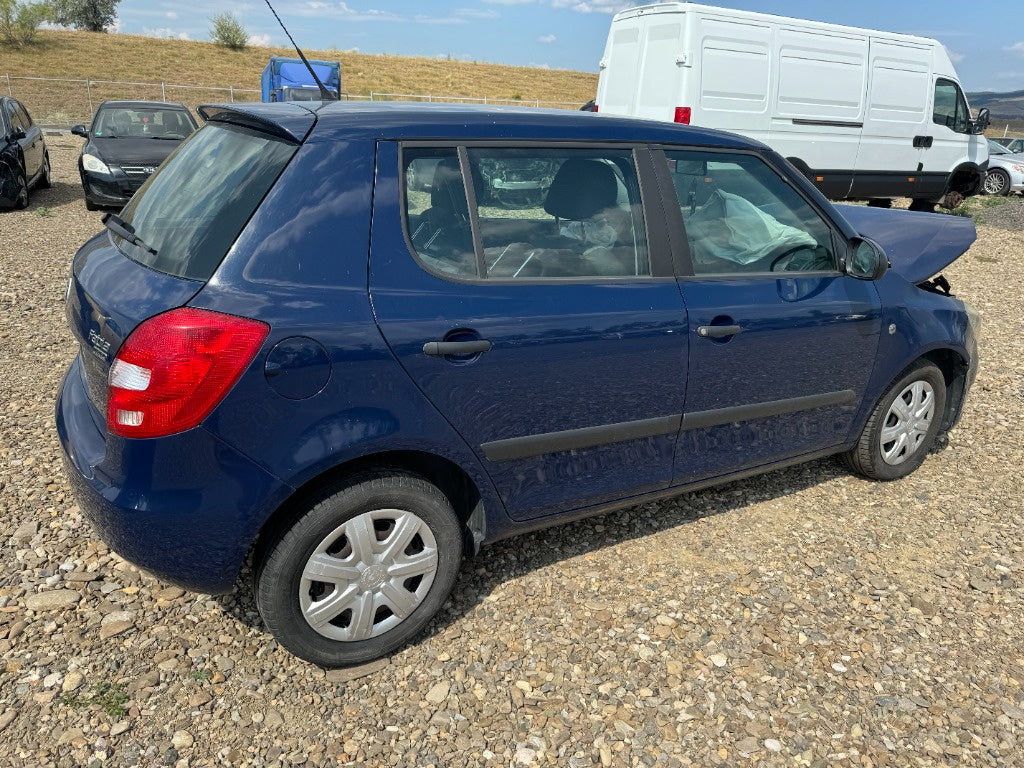 Dezmembram Skoda Fabia 2012 1.2 CHF