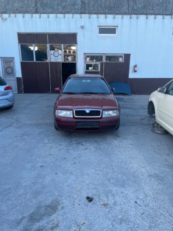 Dezmembram Skoda Octavia 1