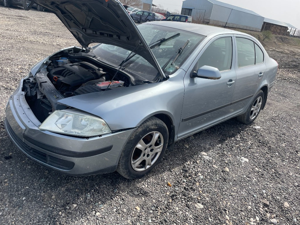 Dezmembram Skoda Octavia 2 1.6 BGU