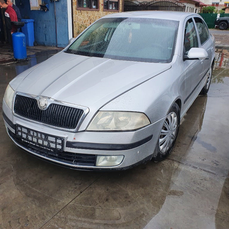Dezmembram Skoda Octavia 2 1.6 mpi BSE