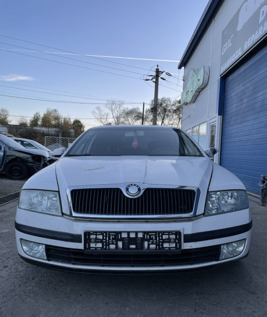 Dezmembram Skoda Octavia 2 [2004 - 2008] Liftback 5-usi 1.6 MT (102 hp)