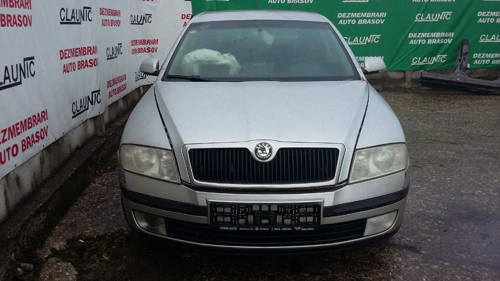 Dezmembram Skoda Octavia II 1.9 TDI BXE cod cutie JCR