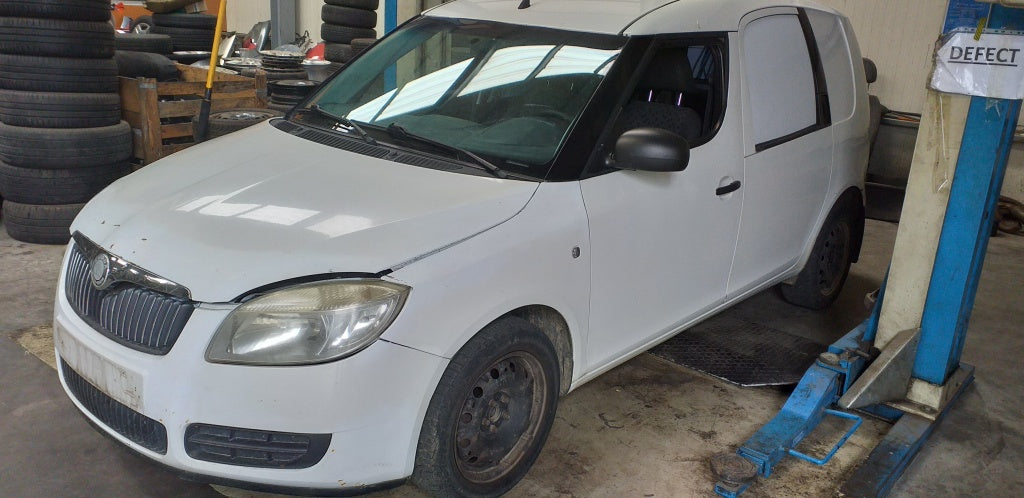 Dezmembram Skoda Praktik 1422 D cod. BNM an fabricatie 2009