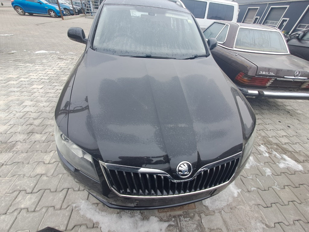Dezmembram Skoda Superb II Break