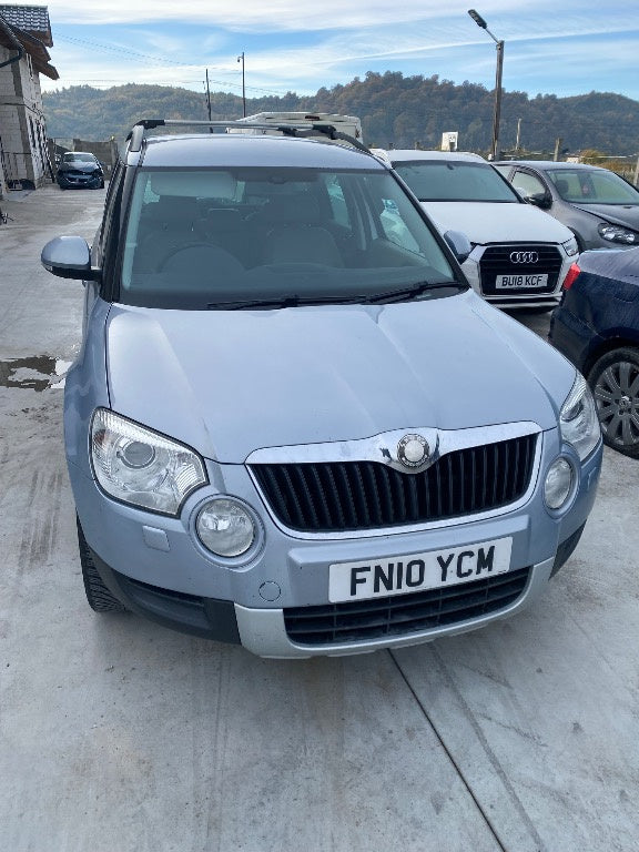 Dezmembram Skoda Yeti 2.0 TDI cod CFH cutie manuală 6+1 an 2011 4x4