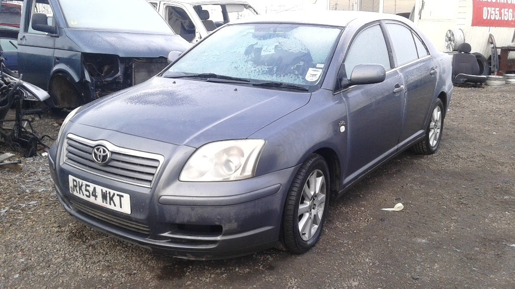 Dezmembram Toyota Avensis - 2005 - 2.0diesel - 85KW