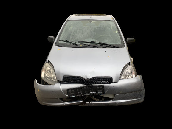Dezmembram Toyota Yaris P1 [1999 - 2003] Hatchback 3-usi 1.0 MT (68 hp)